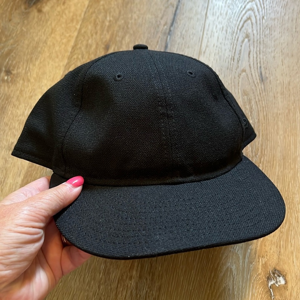 Basic 59FIFTY Fitted Boston Plain Black Hat New Era Size 8
